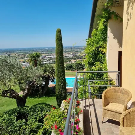 Bed & Breakfast Belvedere 3*